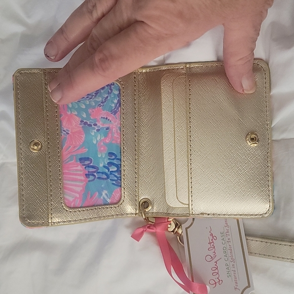 Lilly Pulitzer credit card and ID case with wristlet, and key ring. - Picture 3 of 3